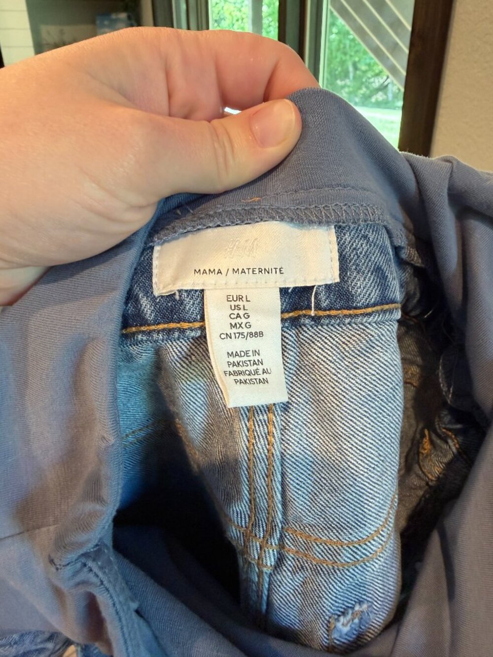 H&M Mama Slim Mom Ankle Jeans | Size L (Maternity) - Picture 5 of 6